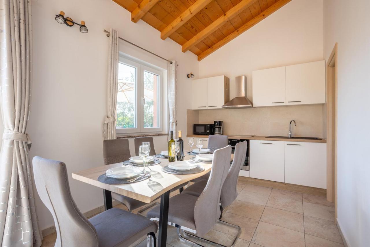 Holiday House Toici Nenadici  Dış mekan fotoğraf