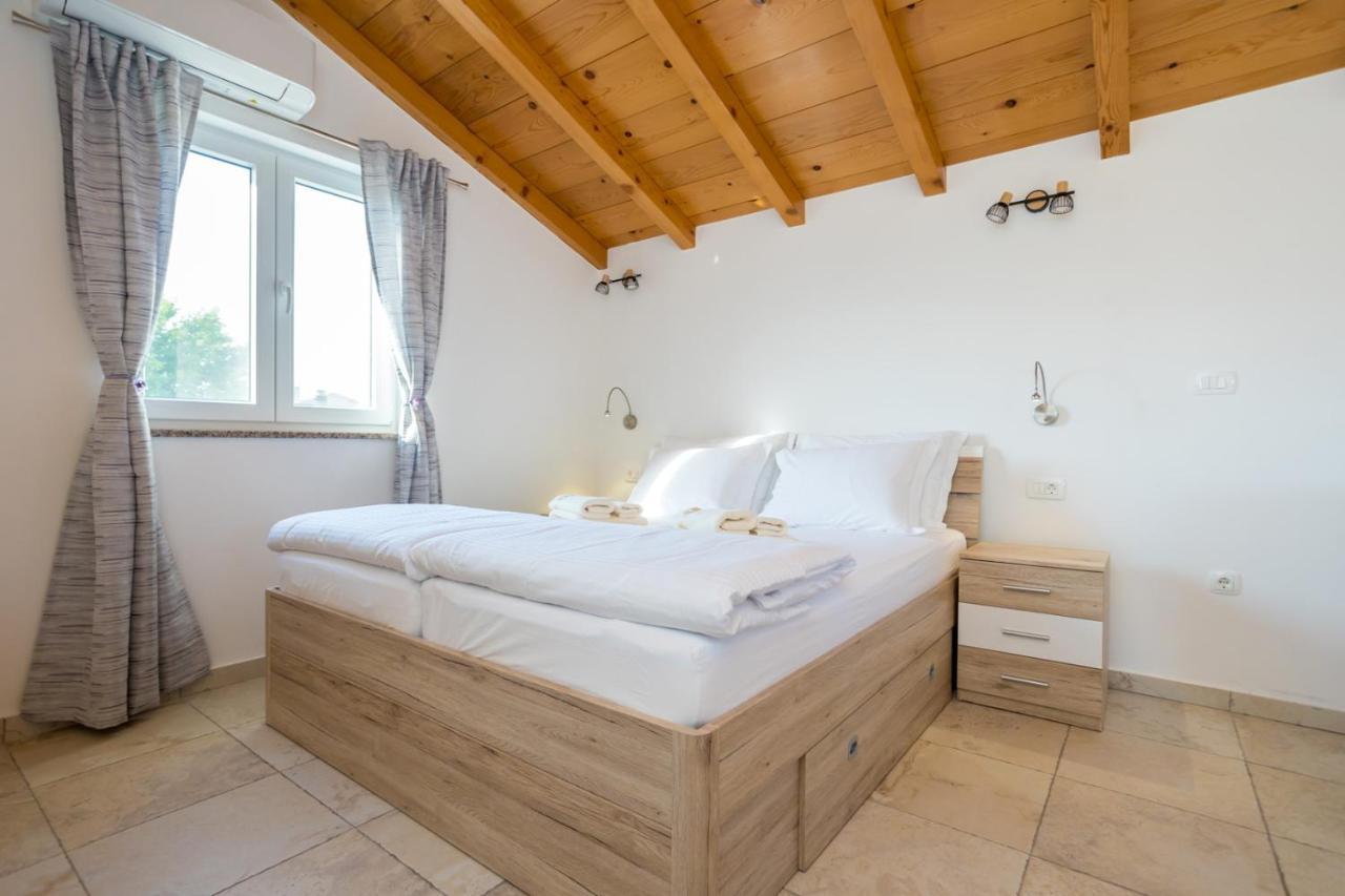 Holiday House Toici Nenadici  Dış mekan fotoğraf